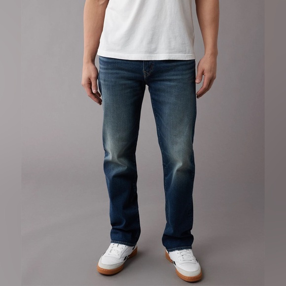 American Eagle Outfitters Other - Men’s American Eagle Original Bootcut Jeans 33x32